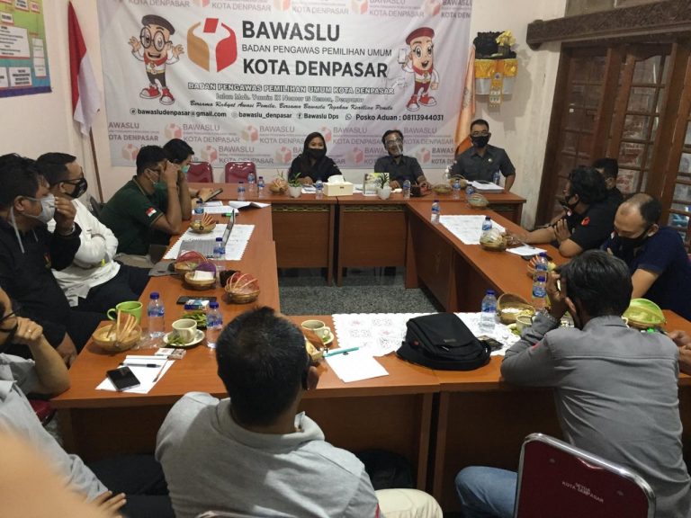 Rapat Sosialisasi Peraturan Bawaslu Nomor 4 Tahun 2020