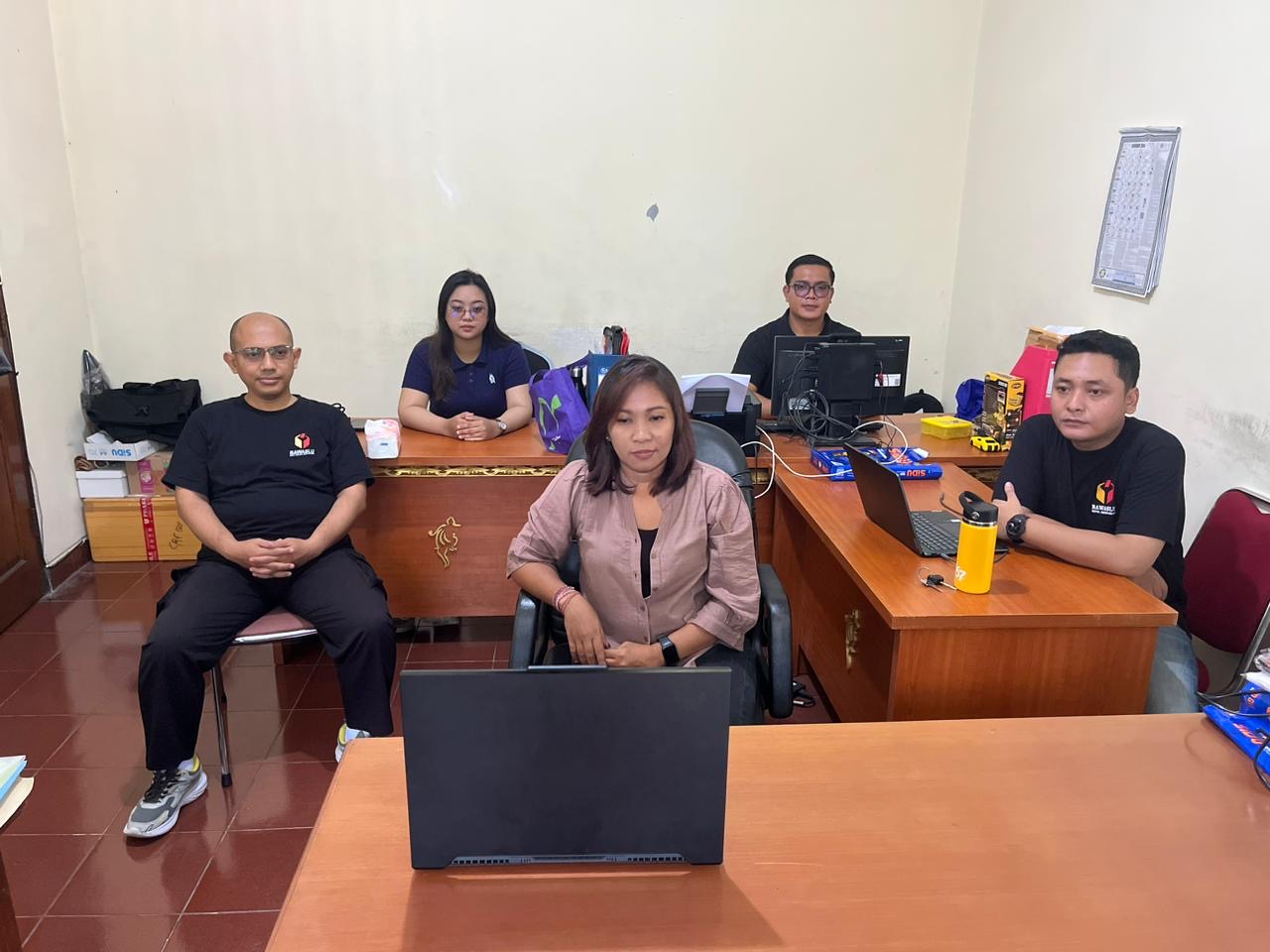 Divisi P2H sedang mengikuti daring 